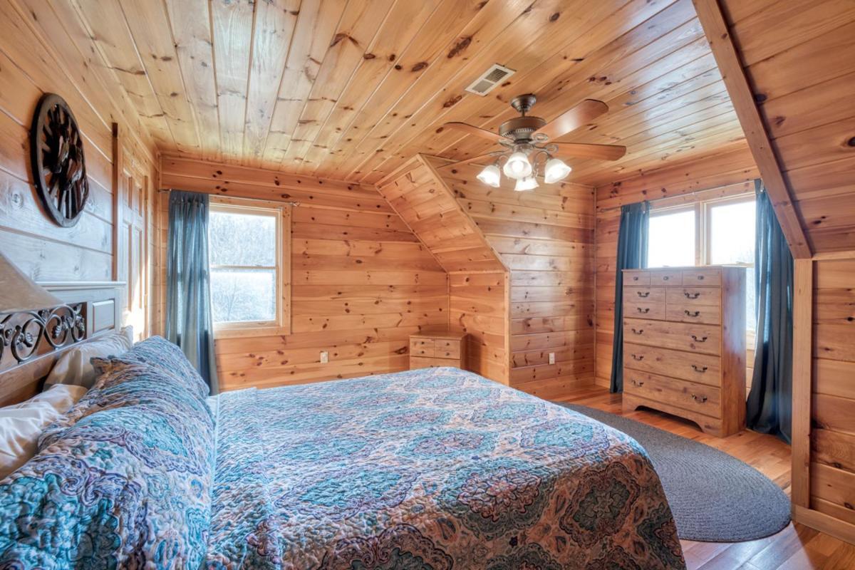 Cherokee Lodge Sevierville Bagian luar foto