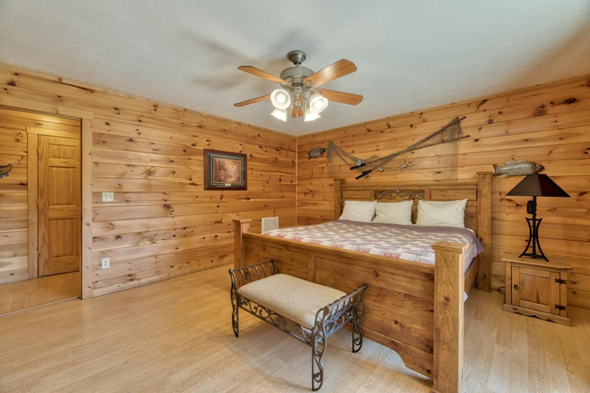Cherokee Lodge Sevierville Bagian luar foto
