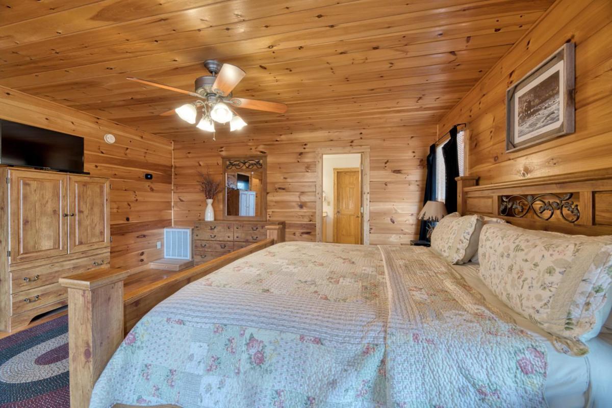 Cherokee Lodge Sevierville Bagian luar foto